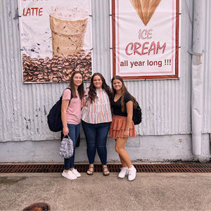 Meet your Posher, Emma